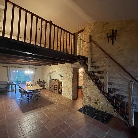 Refuge Champetre - Piscine Interieure - Detente 度假居 Salles (Lot-et-Garonne)