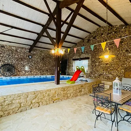 Refuge Champetre - Piscine Interieure - Detente Salles (Lot-et-Garonne)