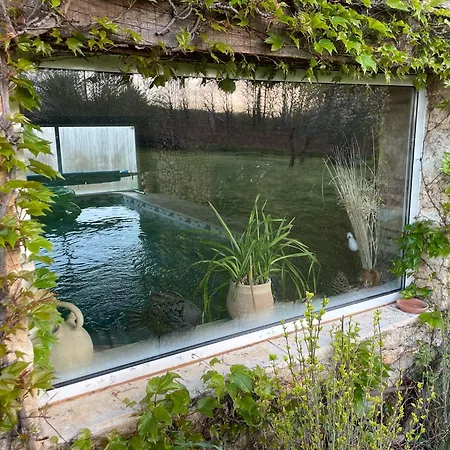 Refuge Champetre - Piscine Interieure - Detente 펜션 *