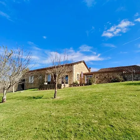 Refuge Champetre - Piscine Interieure - Detente * Salles (Lot-et-Garonne)