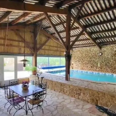 펜션 Refuge Champetre - Piscine Interieure - Detente Salles (Lot-et-Garonne)